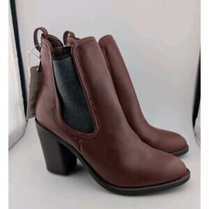 Merona Size 8 Brown Charli Chelsea Boot Block Heels Red Point Toe New